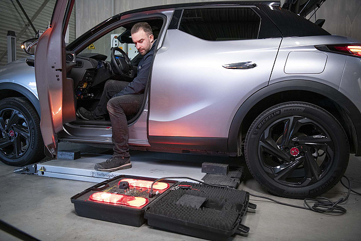Carteam Garage Pronk